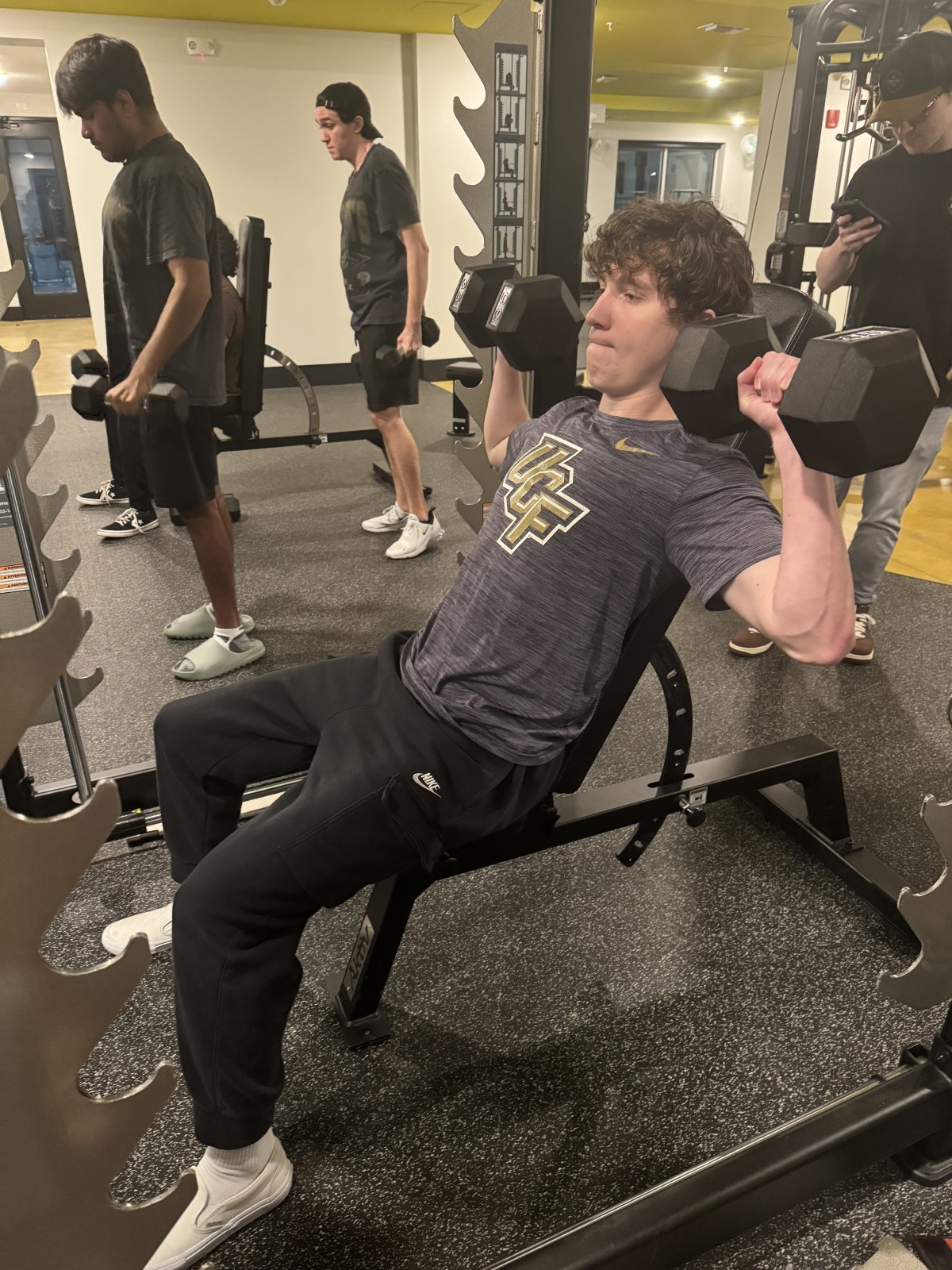 Start the exercise with your arms out to your side and forearms perpendicular to the ground.